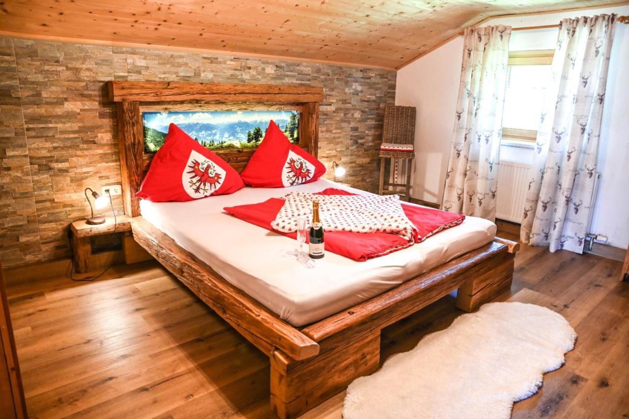 Ferienhaus Schneiderhaeusl Zillertal Stummerberg Esterno foto