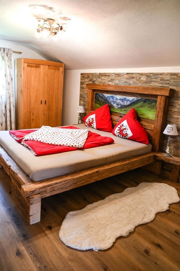 Ferienhaus Schneiderhaeusl Zillertal Stummerberg Esterno foto
